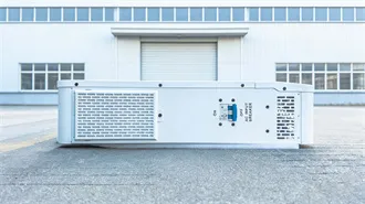 Solar Panel Wiring Guide 2025 | Series vs Parallel, Inverters & Safety