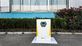 Energy Storage Technologies for Modern Power Systems: A Detailed