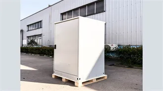 600-Watt, 256Wh Portale Power Station LiFePO4 Solar
